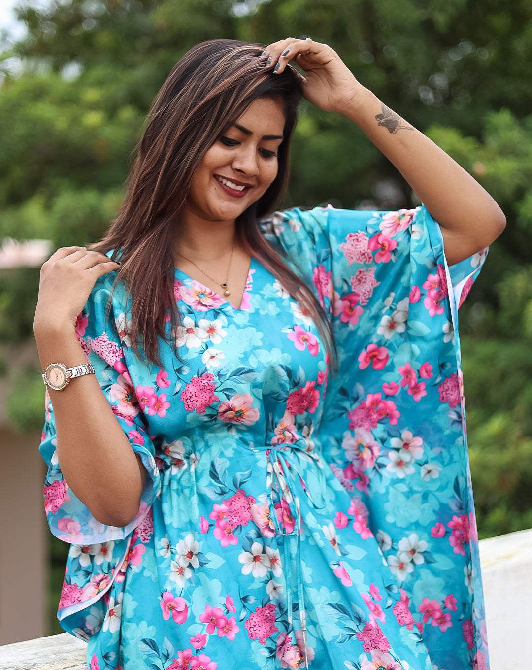 Floral Kaftan – Effortless Style & Comfort 🌺✨