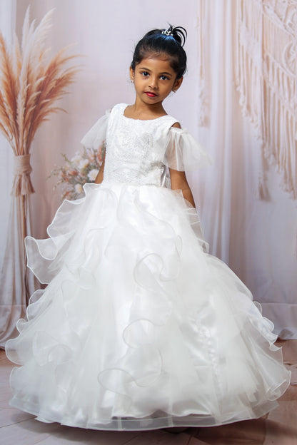 White Lace Princess Gown – Royal Elegance for Your Little One